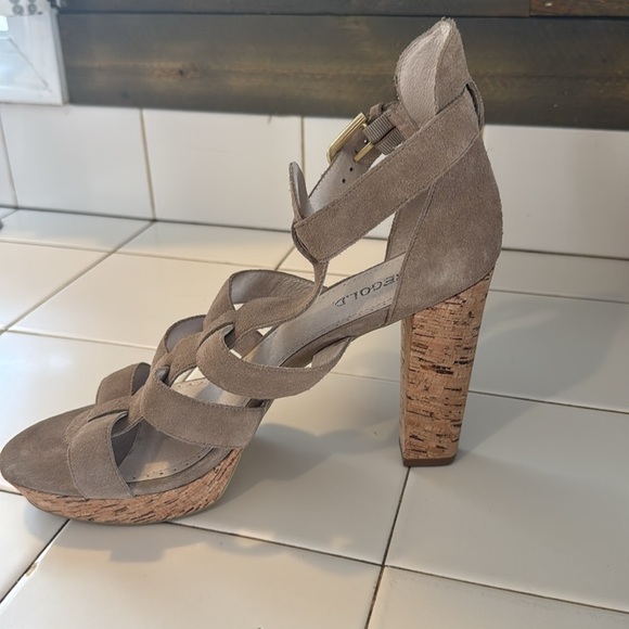 Rosegold Tan Suede Cork Heeled Gladiator Sandals Size 10; Like New! - Picture 6 of 11
